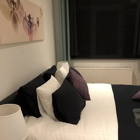 Feel@home5 شقة